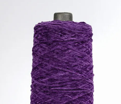 Kolorowe dzianiny z dzianiny Bernat Strip Polyester Fuzzy Velvet Chenille Yarn